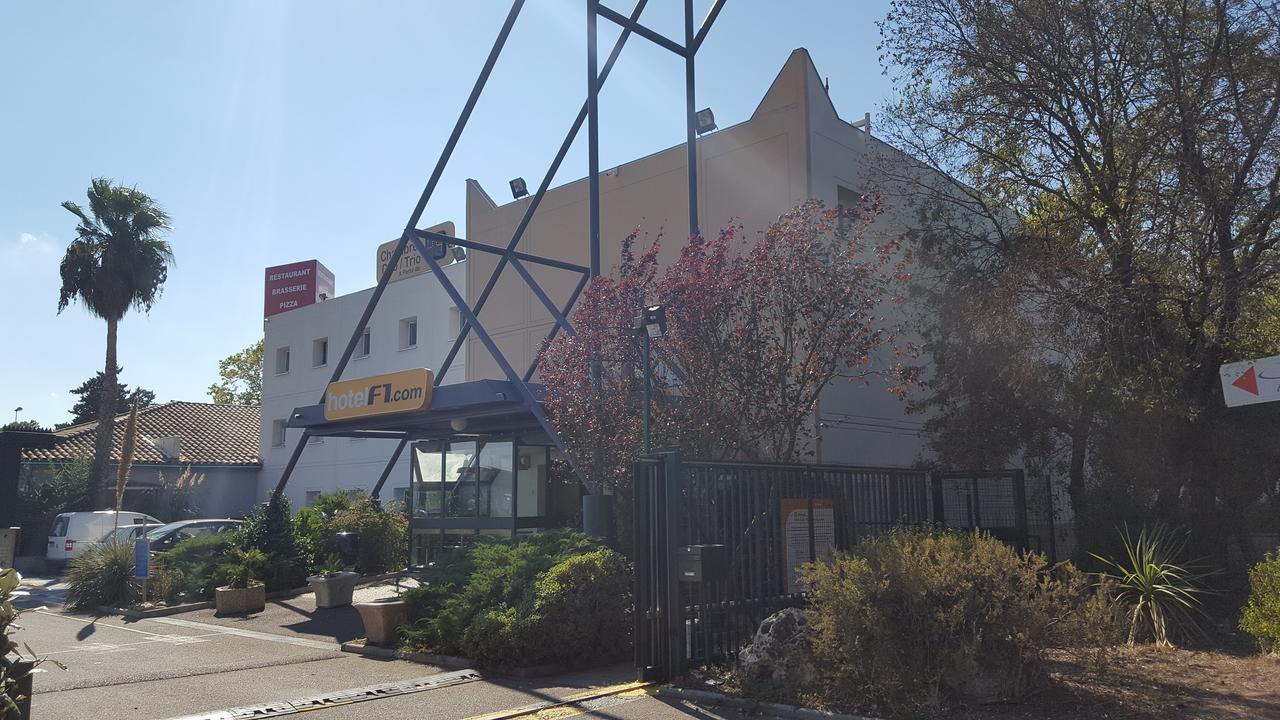 Hotelf1 Frejus Roquebrune Sur Argens Exterior foto